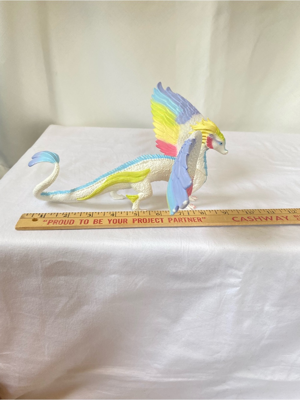 Schleich Bayala Rainbow Dragon (70728) Fantasy Mythical Ethereal Toy Collectible - Picture 8 of 11